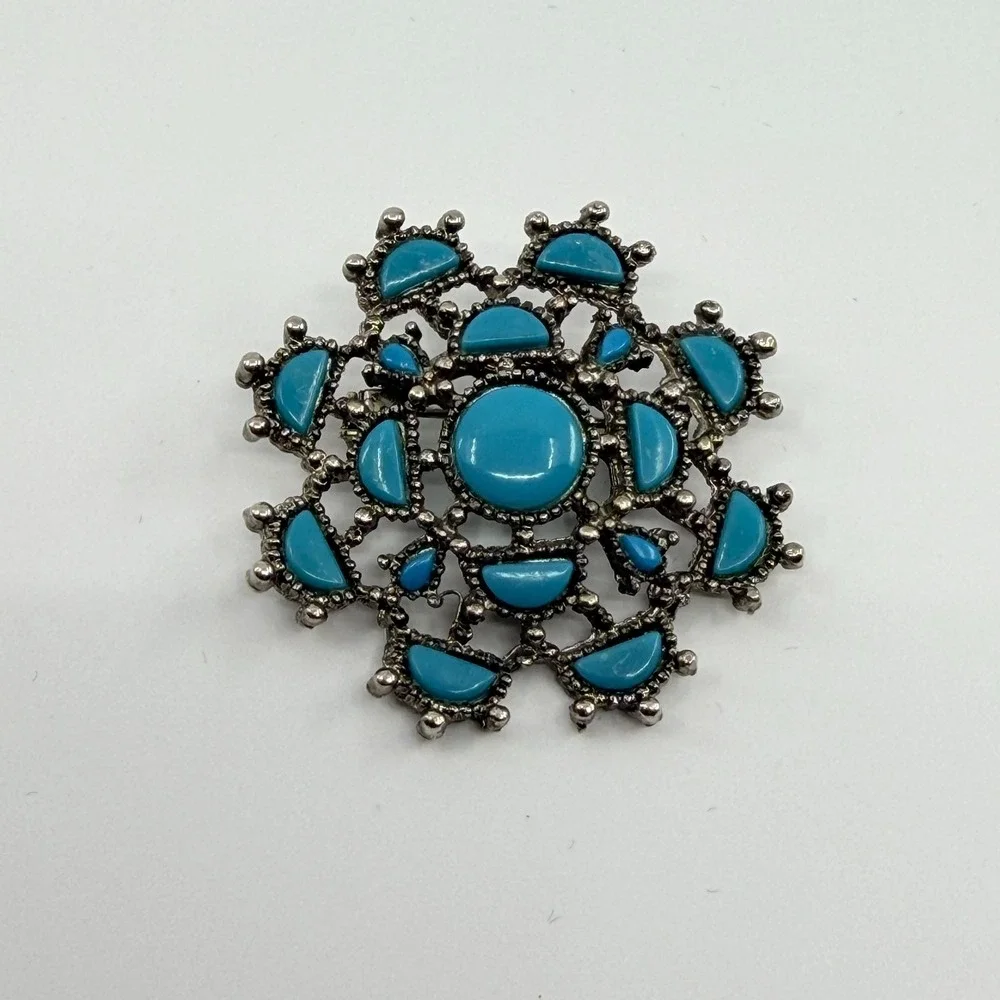 Vintage Silver Tone Simulated Turquoise Flower Brooch Pin Boho Retro Ornate‎ 90s